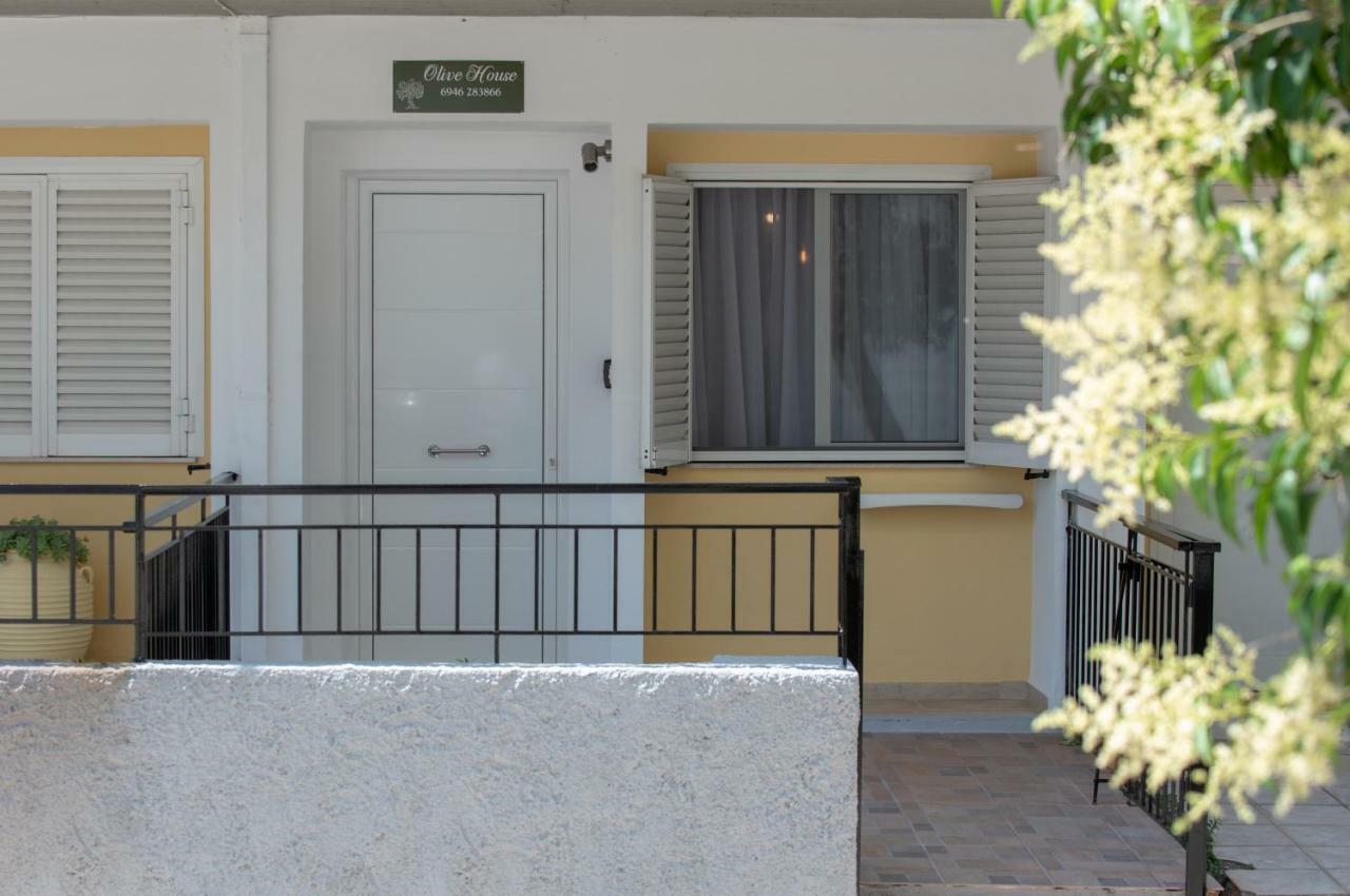 Apartament Olive House Janina Zewnętrze zdjęcie